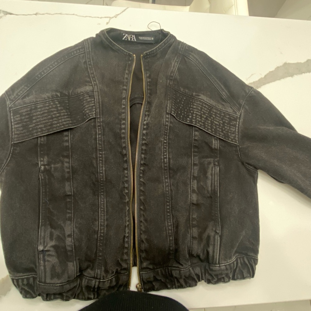 Black Zara xs denim jacket